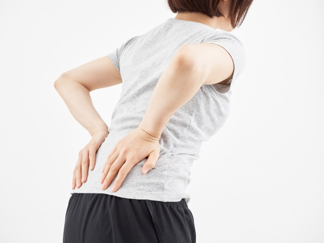 愛知県で腰痛の方にオススメ加圧パーソナルトレーニングジム『姿勢改善/加圧&ピラティス・ドッグヨガ   One』